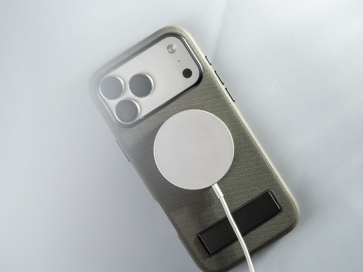 MagSafe + wireless-charger ready