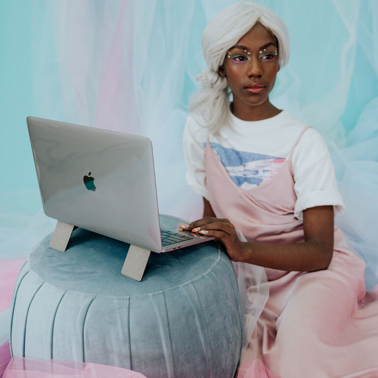 Foldable Lightweight Laptop Stand (Silver Glitter)
