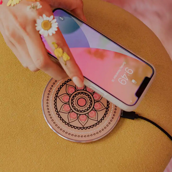 Wireless charging pad